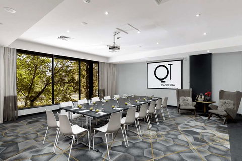 QT Canberra - Accommodation Cooktown 8