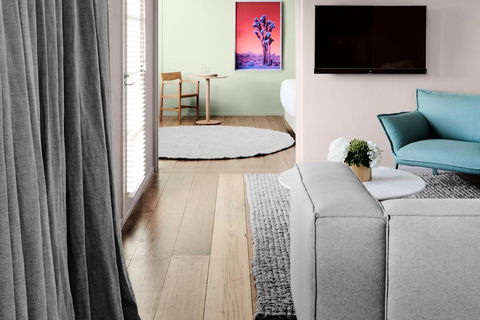 The Prince - Accommodation Cooktown 13