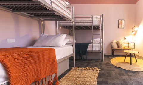 United Backpackers - Accommodation Cooktown 4