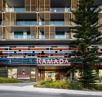 Ramada VetroBlu Scarborough Beach - Accommodation Cooktown