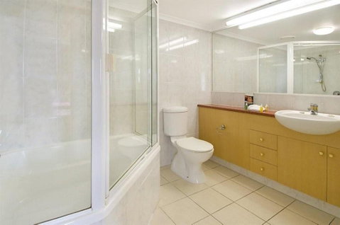 Springwood Tower Apartment Hotel - Accommodation Cooktown 2