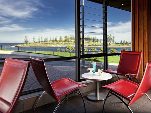 The Sebel Harbour Side Kiama - Accommodation Cooktown 1