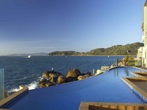 Grand Mercure Apartments Magnetic Island - Accommodation Cooktown 2