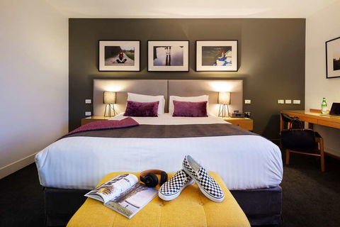 East Hotel - Accommodation Cooktown 10