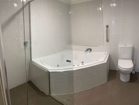 Bathurst Heritage Motor Inn - Accommodation Cooktown 3