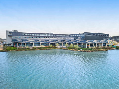 Mercure Melbourne Caroline Springs - Accommodation Cooktown 0