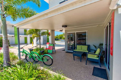 Mackay Oceanside Central Hotel - Accommodation Cooktown 1