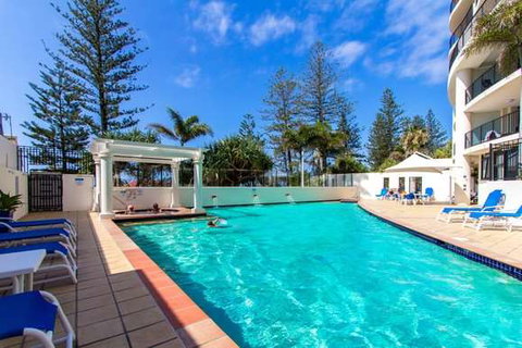 Mantra Coolangatta Beach - Accommodation Cooktown 1