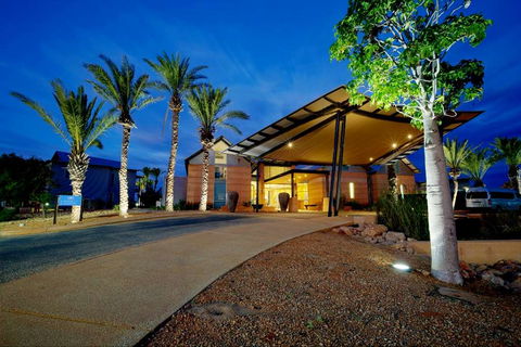 Mantarays Ningaloo Beach Resort - Accommodation Cooktown 1