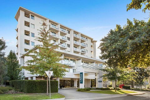 Adina Serviced Apts Canberra Dickson - Accommodation Cooktown 2