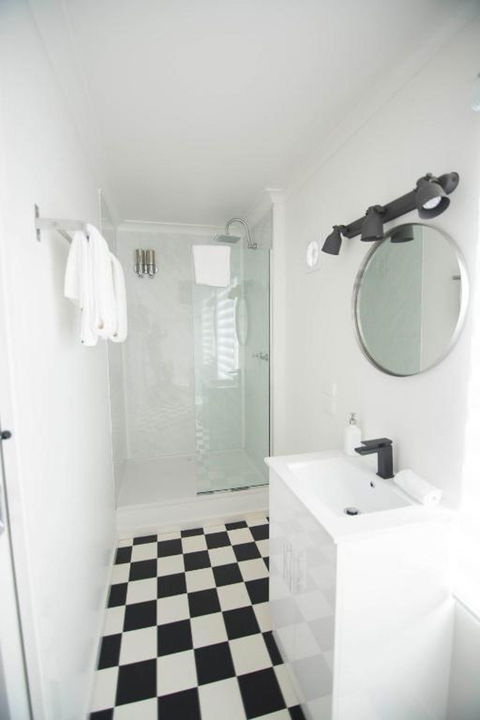 Siesta Central Apartments - Accommodation Cooktown 1