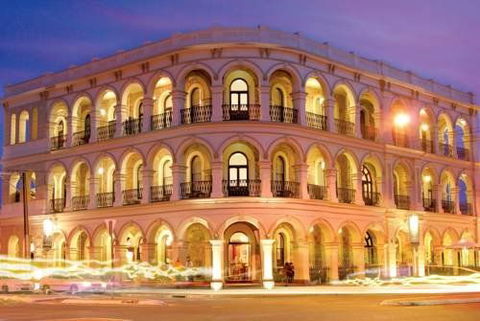 Largs Pier Hotel - Accommodation Cooktown 0