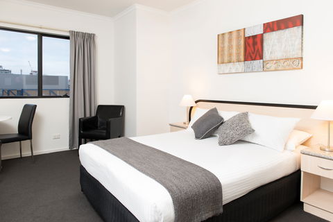 Adelaide Riviera Hotel - Accommodation Cooktown 2