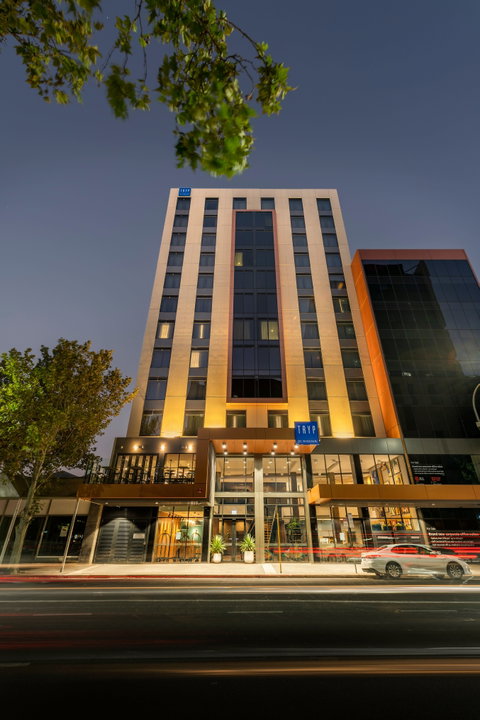 TRYP by Wyndham Pulteney Street - Accommodation Cooktown 2