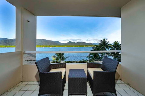Hilton Cairns - Accommodation Cooktown 3