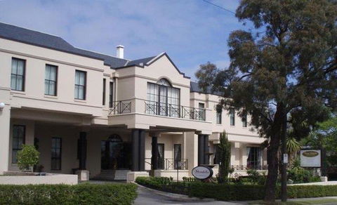 Beau Monde International - Accommodation Cooktown 1