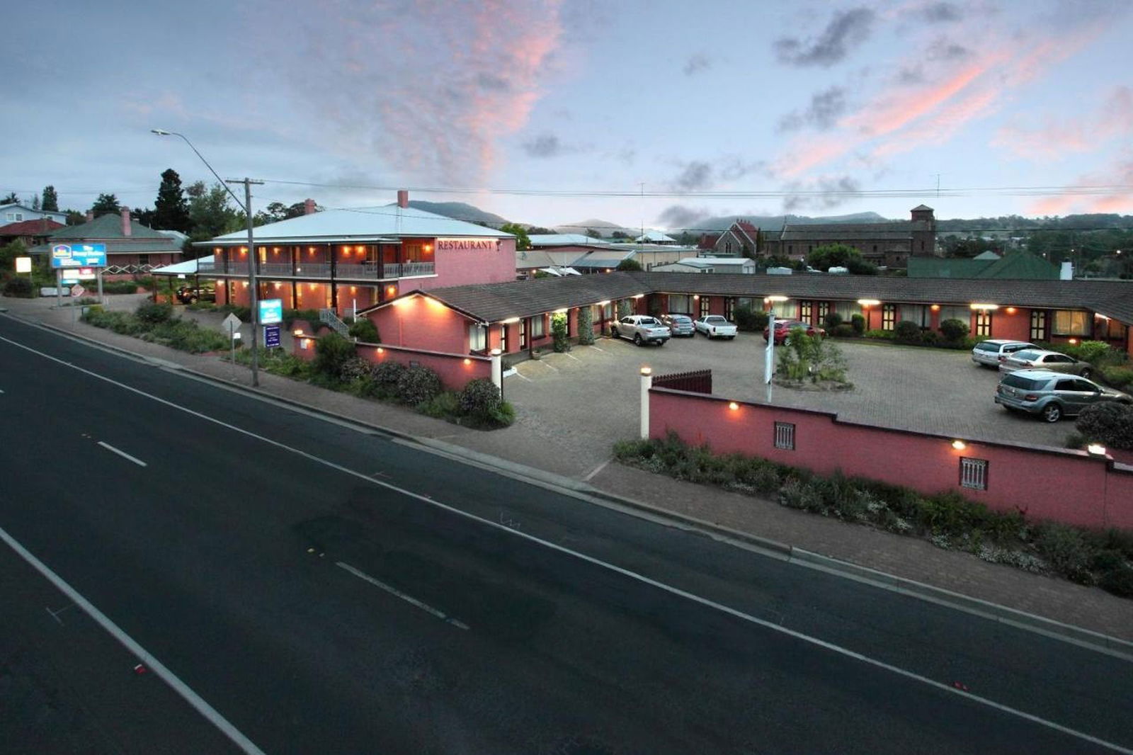Tenterfield NSW Accommodation Cooktown