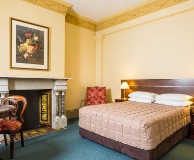 Avonmore on the Park - Accommodation Cooktown 0