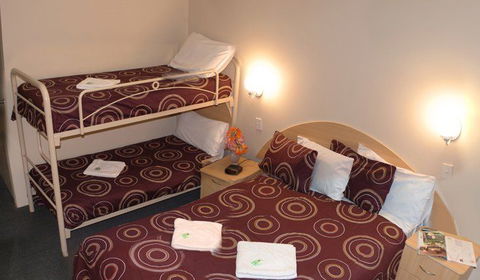 Arena Hotel - Accommodation Cooktown 2