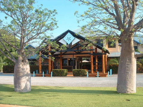 Blue Seas Resort - Accommodation Cooktown 1