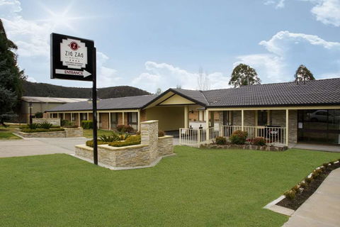 Zig Zag Motel - Accommodation Cooktown 1