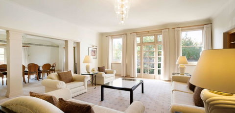 Hyatt Hotel Canberra - A Park Hyatt Hotel - Accommodation Cooktown 7
