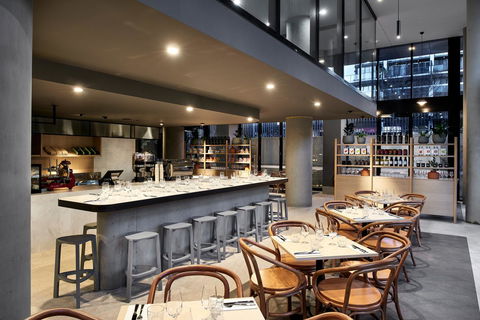 Midnight Hotel, Autograph Collection - Accommodation Cooktown 3