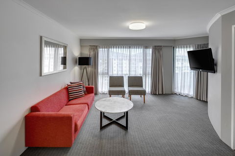 Adina Serviced Apartments Canberra James Court - Accommodation Cooktown 5