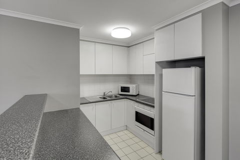 Adina Serviced Apartments Canberra James Court - Accommodation Cooktown 1