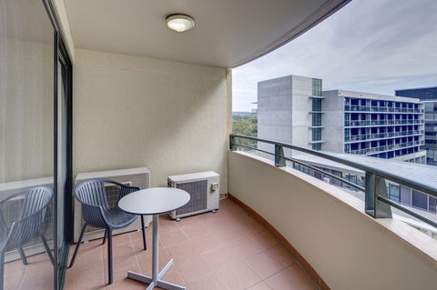 Adina Serviced Apartments Canberra James Court - Accommodation Cooktown 13