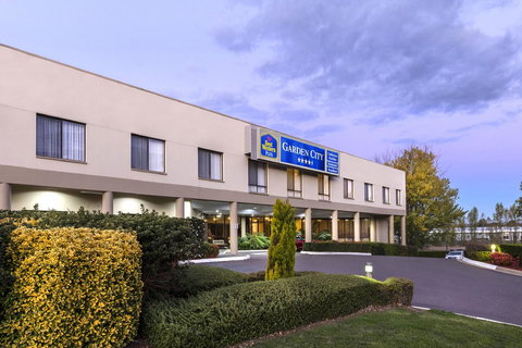 Garden City Hotel, Best Western Signature Collection - Accommodation Cooktown 2