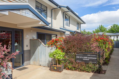 One Of A Kind Apartments - Accommodation Cooktown 36