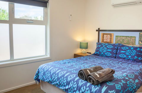 One Of A Kind Apartments - Accommodation Cooktown 22