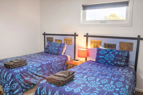 One Of A Kind Apartments - Accommodation Cooktown 19