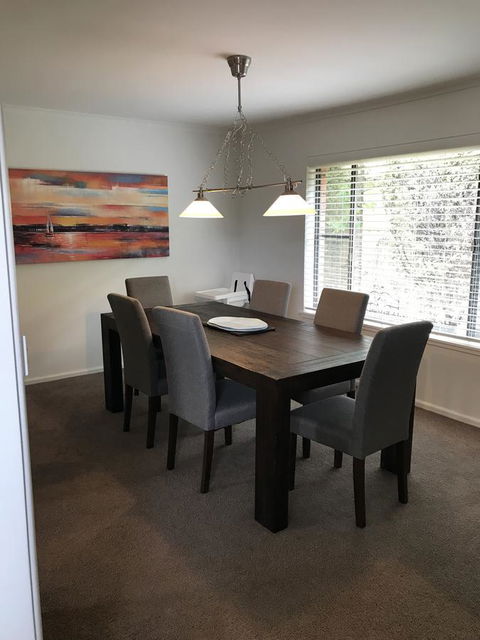 Central Tranquility Heart Of Orange - Accommodation Cooktown 5