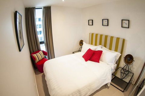 KUI - Manhattan Apartments - Accommodation Cooktown 14