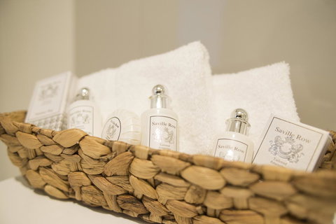 KUI - Manhattan Apartments - Accommodation Cooktown 13