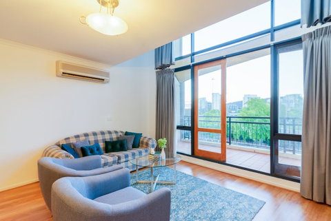 ALLARA CANBERRA - Accommodation Cooktown 0