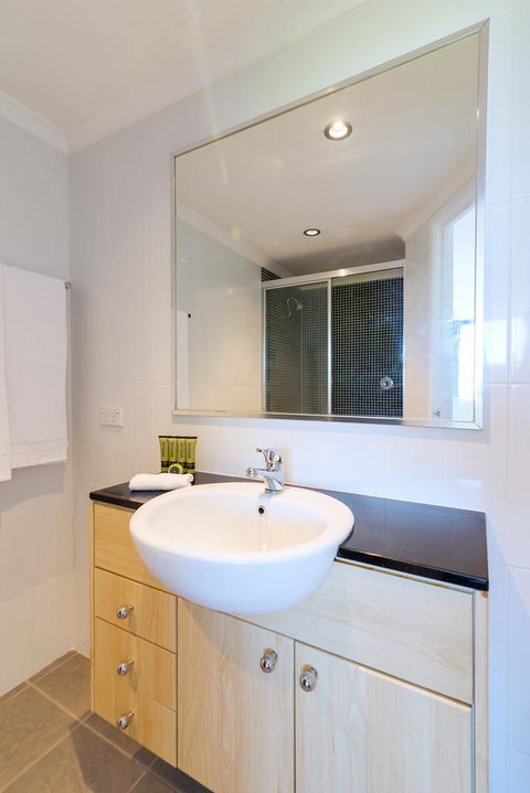 ALLARA CANBERRA - Accommodation Cooktown 13