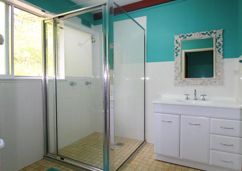 Bally High, 20 Dulconghi Street - Accommodation Cooktown 4