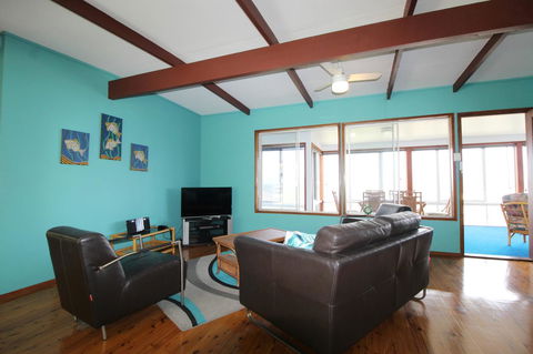 Bally High, 20 Dulconghi Street - Accommodation Cooktown 14