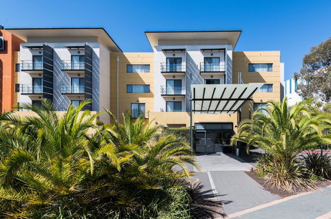 The Woden Hotel - Accommodation Cooktown 4