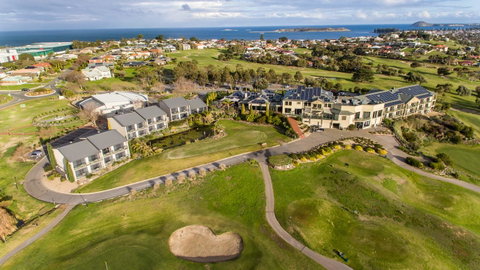 McCracken Country Club - Accommodation Cooktown 1