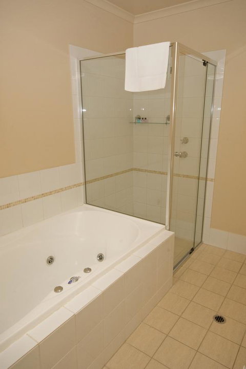 McCracken Country Club - Accommodation Cooktown 15