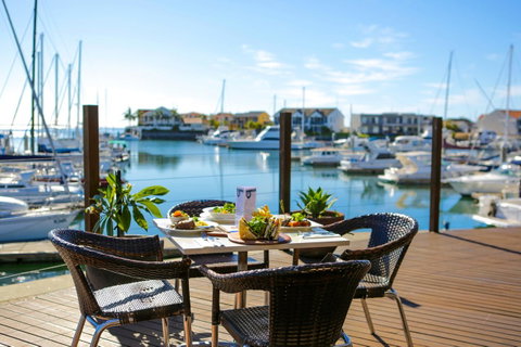 Marina Hotel - Accommodation Cooktown 42