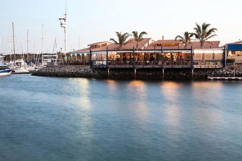 Marina Hotel - Accommodation Cooktown 0