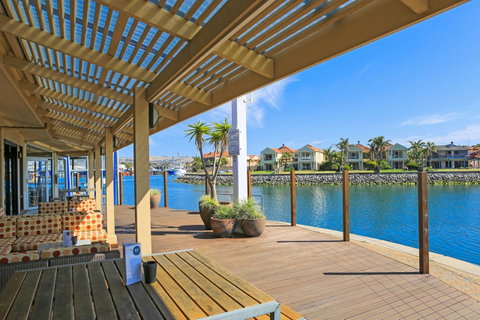Marina Hotel - Accommodation Cooktown 38