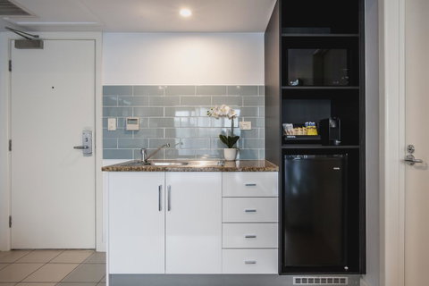 Marina Hotel - Accommodation Cooktown 17
