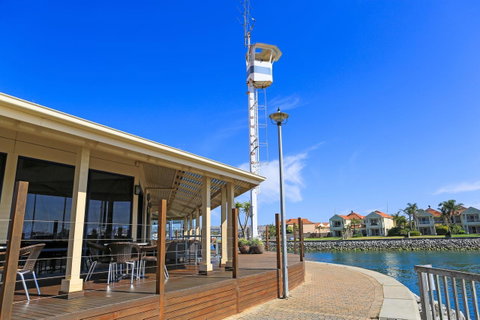 Marina Hotel - Accommodation Cooktown 36