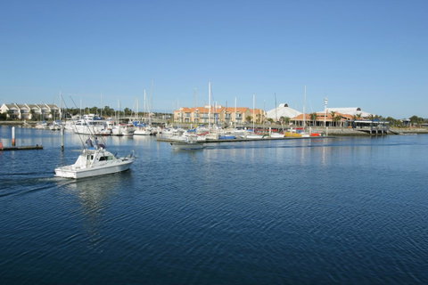 Marina Hotel - Accommodation Cooktown 39